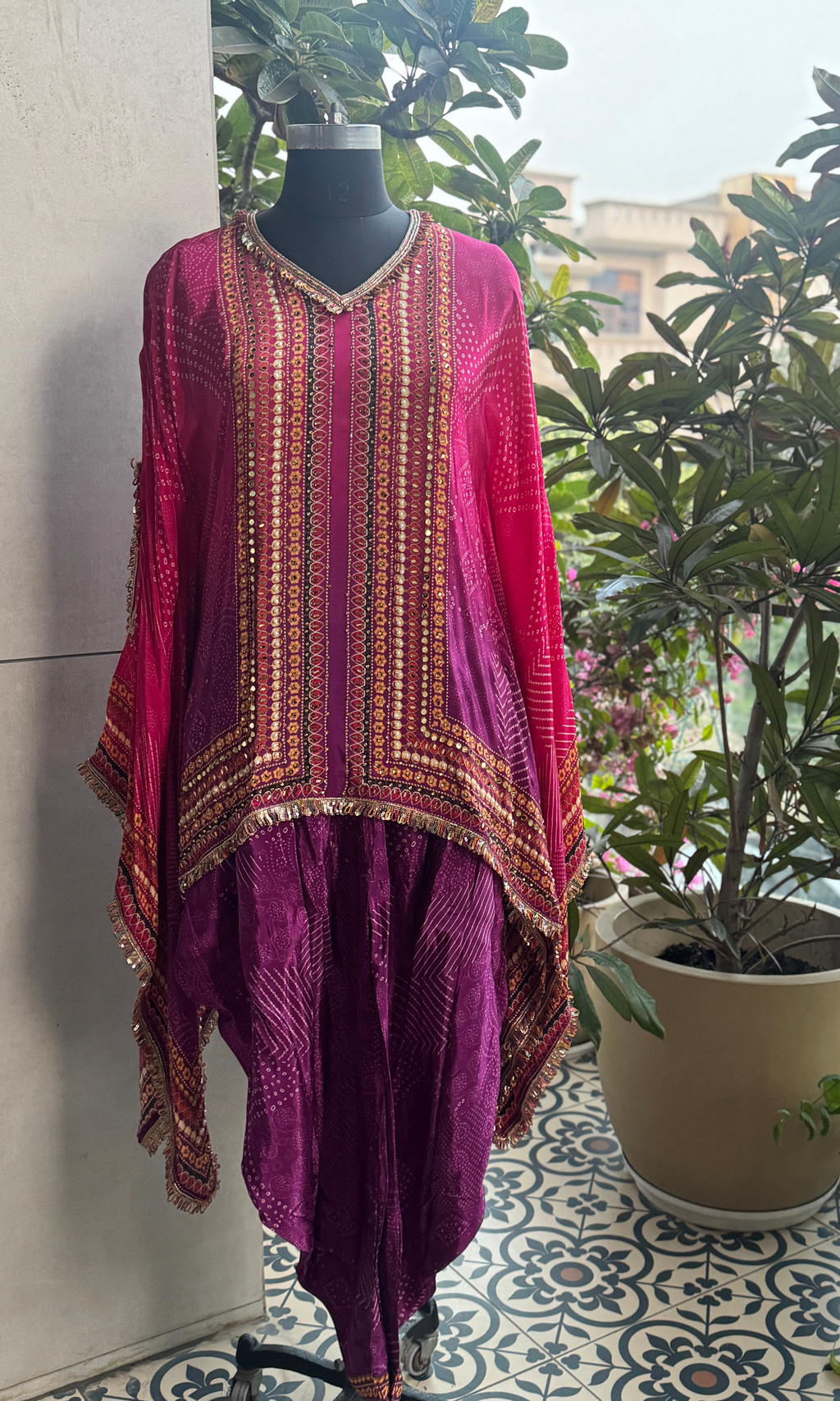 Mehfil Magenta Kaftan Set